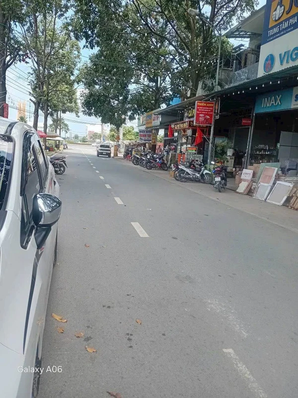 Bán mặt tiền kinh doanh 139m² Bến Lức Long An 7.5 tỷ