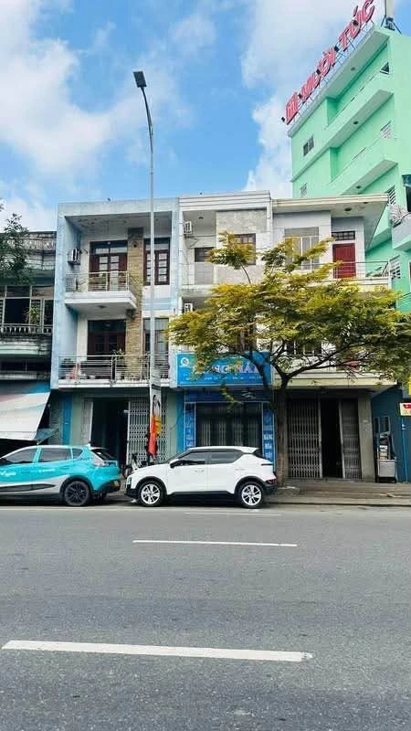 Bán nhà 3 tầng mặt tiền Điện Biên Phủ Đà Nẵng 40m2