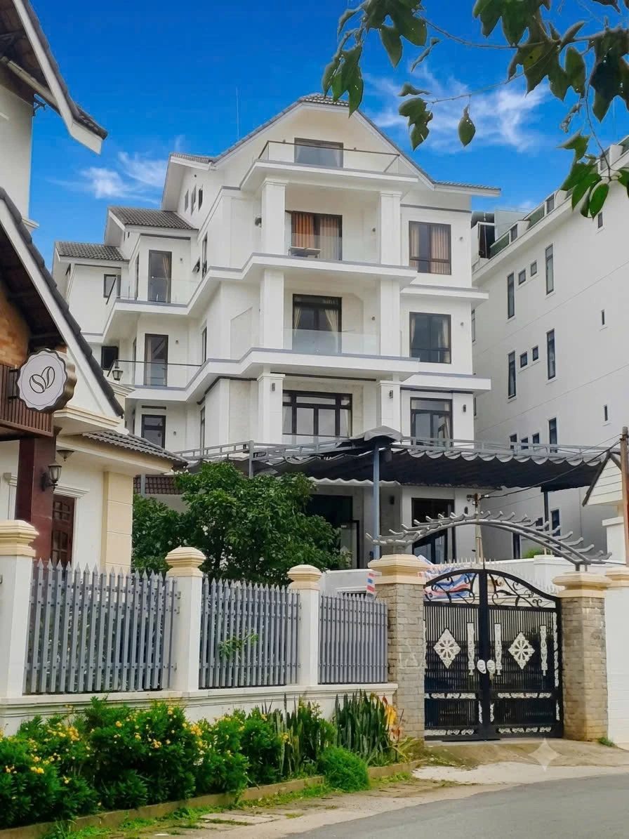 Bán tòa nhà mặt tiền Trần Khánh Dư Đà Lạt 585m² 65 tỷ - Ảnh 1