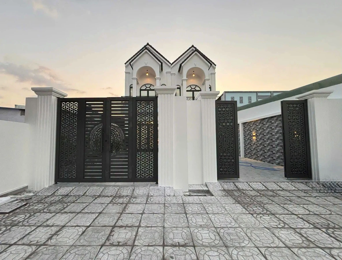 Bán nhà 2 tầng 3 phòng ngủ 166m2 Rạch Giá 3.2 tỷ - Ảnh 1
