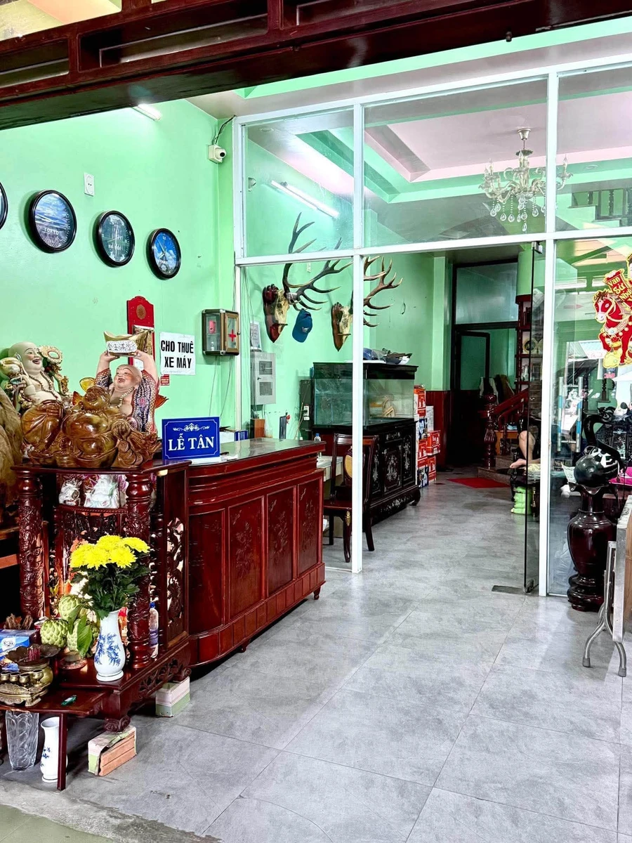 Bán nhà nghỉ 4 tầng 230m2 mặt tiền Quang Trung, 13.9 tỷ - Ảnh 1