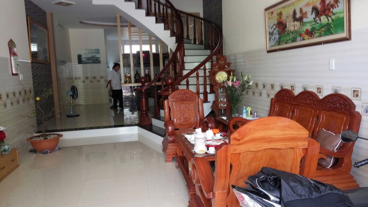 Bán nhà 1 trệt 2 lầu 90m² Phước Nguyên Bà Rịa - Ảnh thu nhỏ 3