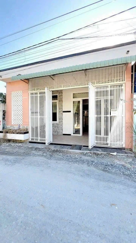 Bán nhà 2PN 94m2 tại Ninh Thạnh, Tây Ninh