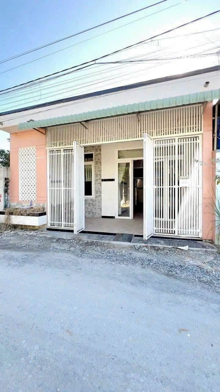 Bán nhà 2PN 94m2 tại Ninh Thạnh, Tây Ninh - Ảnh 1