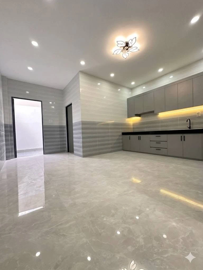 Bán nhà hẻm ô tô 4.9x23m 3PN 2WC Phường 4 2.1 tỷ - Ảnh thu nhỏ 5