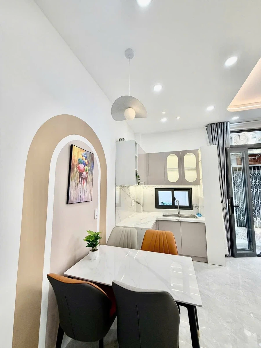 Bán nhà mặt tiền Lê Quang Định, Bình Thạnh, 21m², 4.95 tỷ - Ảnh thu nhỏ 2