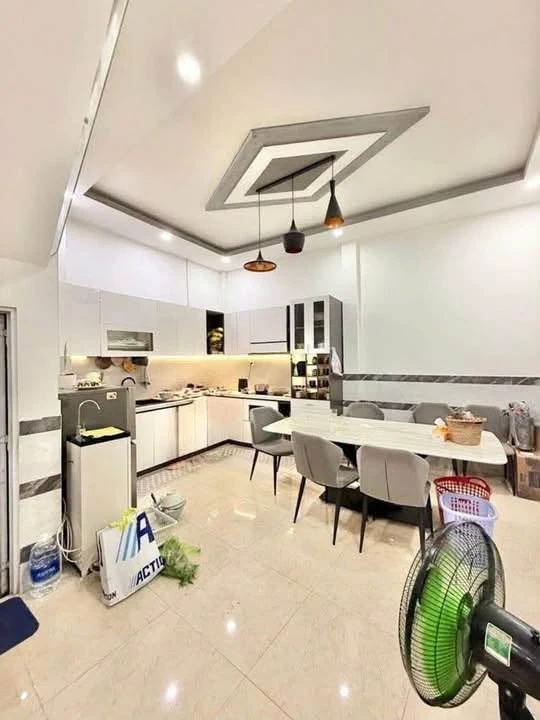 Bán nhà hẻm xe hơi 60m² 2PN khu Tên Lửa, Bình Tân, giá 4,29 tỷ - Ảnh thu nhỏ 3