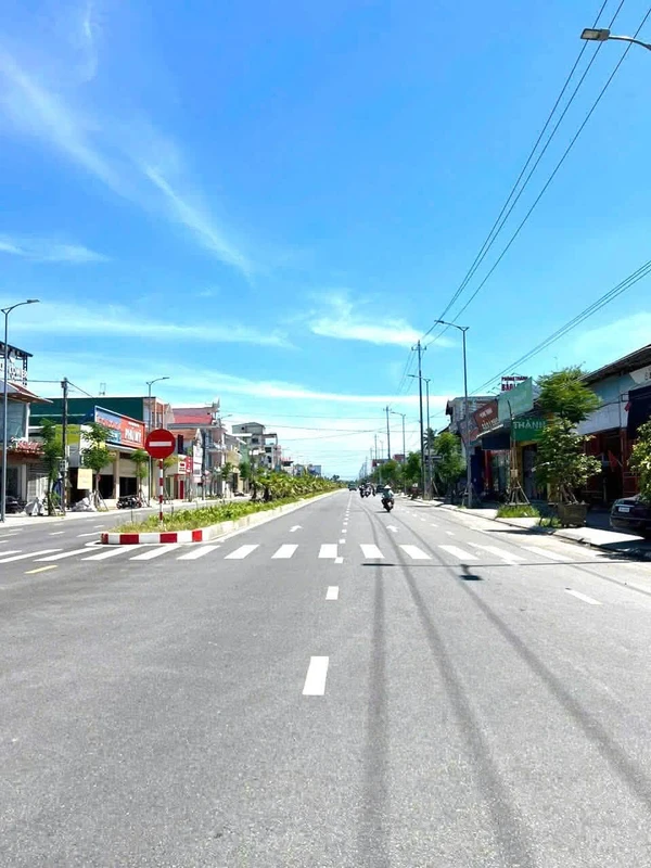 Bán lô đất 95m2 Phạm Văn Đồng Huế 2,39 tỷ