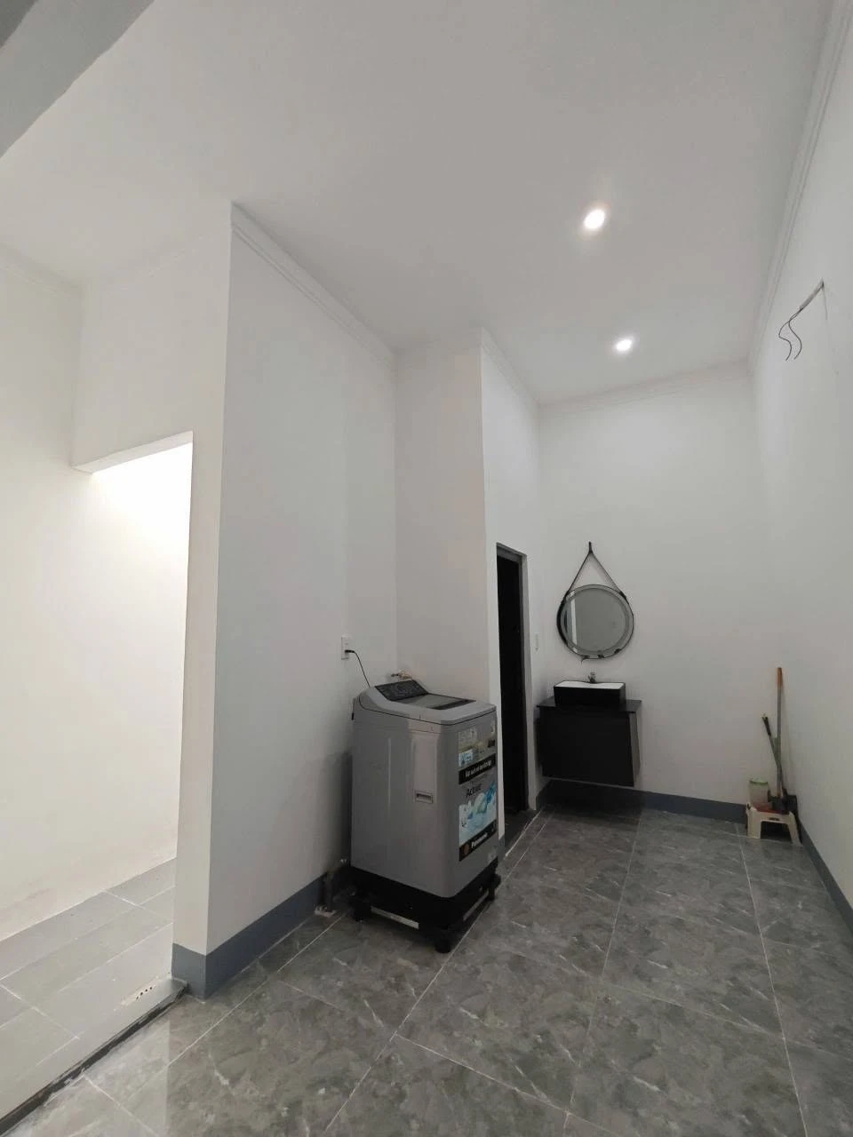 Bán nhà mặt tiền Phạm Ngũ Lão 98m² 2PN Quận 1 giá 3.7 tỷ - Ảnh 1