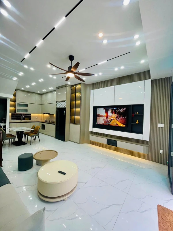 Bán nhà 3 tầng 46 m² Lê Thanh Nghị Hải Phòng, 2 tỷ