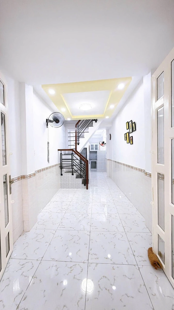 Bán nhà hẻm 78 Khánh Hội Quận 4, 28.6m2, 3PN, giá 3.55 tỷ - Ảnh thu nhỏ 2
