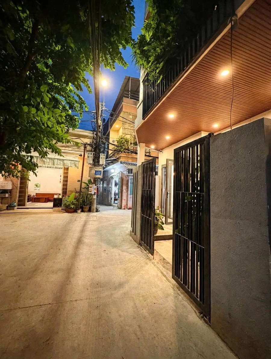 Nhà 3 tầng 2 mặt kiệt 60m2, Đà Nẵng, giá 4 tỷ 350 - Ảnh thu nhỏ 3