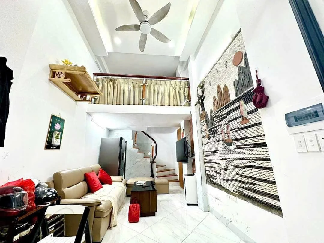 Cho thuê nhà 80m² 2PN 3WC Trương Định 9 triệu/tháng - Ảnh 1