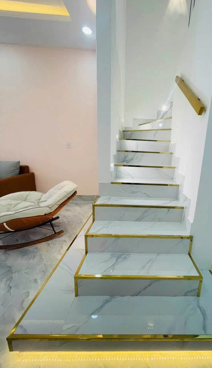 Cho thuê nhà Lê Sát, Tân Phú, 4PN 5WC, 64m2, 18.5 triệu/tháng - Ảnh 1