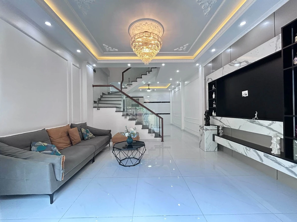 Nhà 4 tầng độc lập Phương Lưu, 50m², 4PN, 3,4 tỷ - Ảnh 1