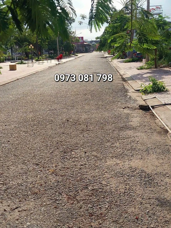 Bán 3 thửa đất mặt tiền D4, 120m², Bến Tre