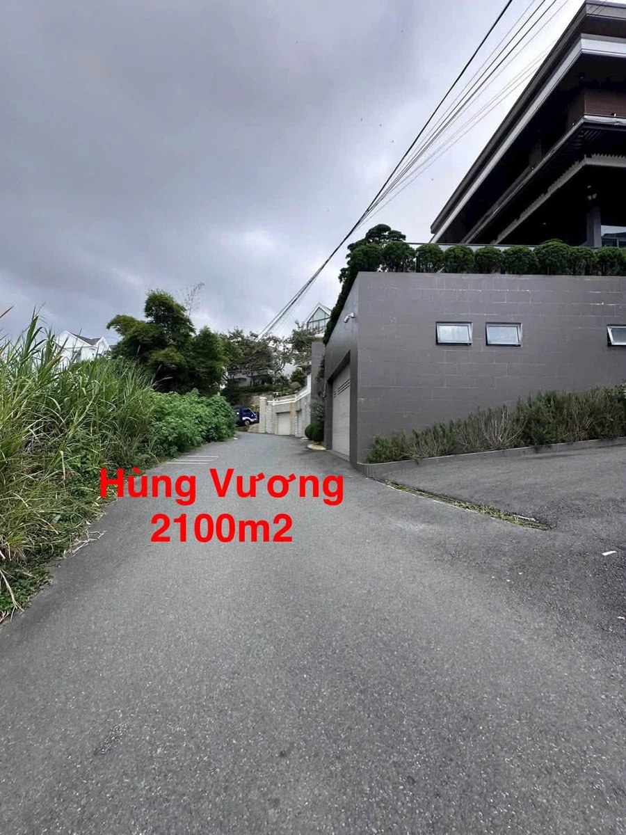 Bán lô đất 2100m2 mặt tiền Hùng Vương, Đà Lạt - Ảnh 1