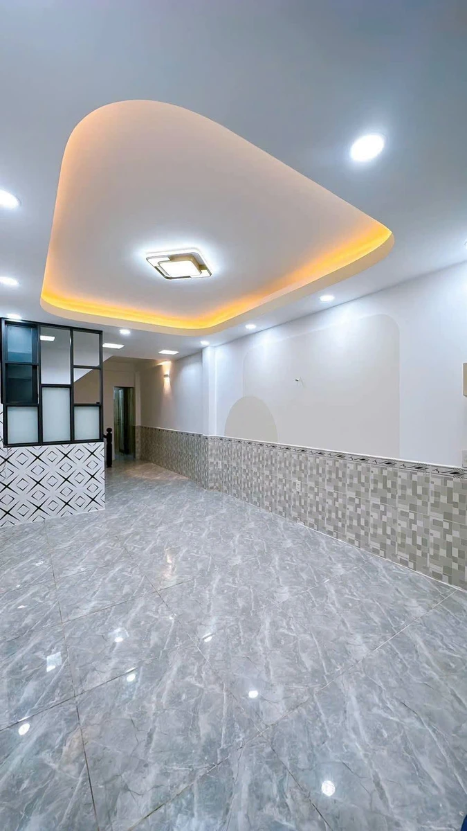 Bán nhà 4 tầng hẻm Đoàn Văn Bơ, Phường 10, Quận 4, 29.3m², 5,5 tỷ - Ảnh thu nhỏ 3