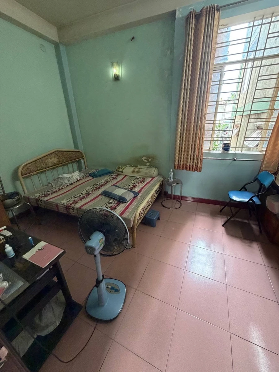 Bán nhà 4 tầng 40m² hẻm xe hơi gần Thích Quảng Đức, Phú Nhuận, giá hơn 5 tỷ - Ảnh thu nhỏ 4