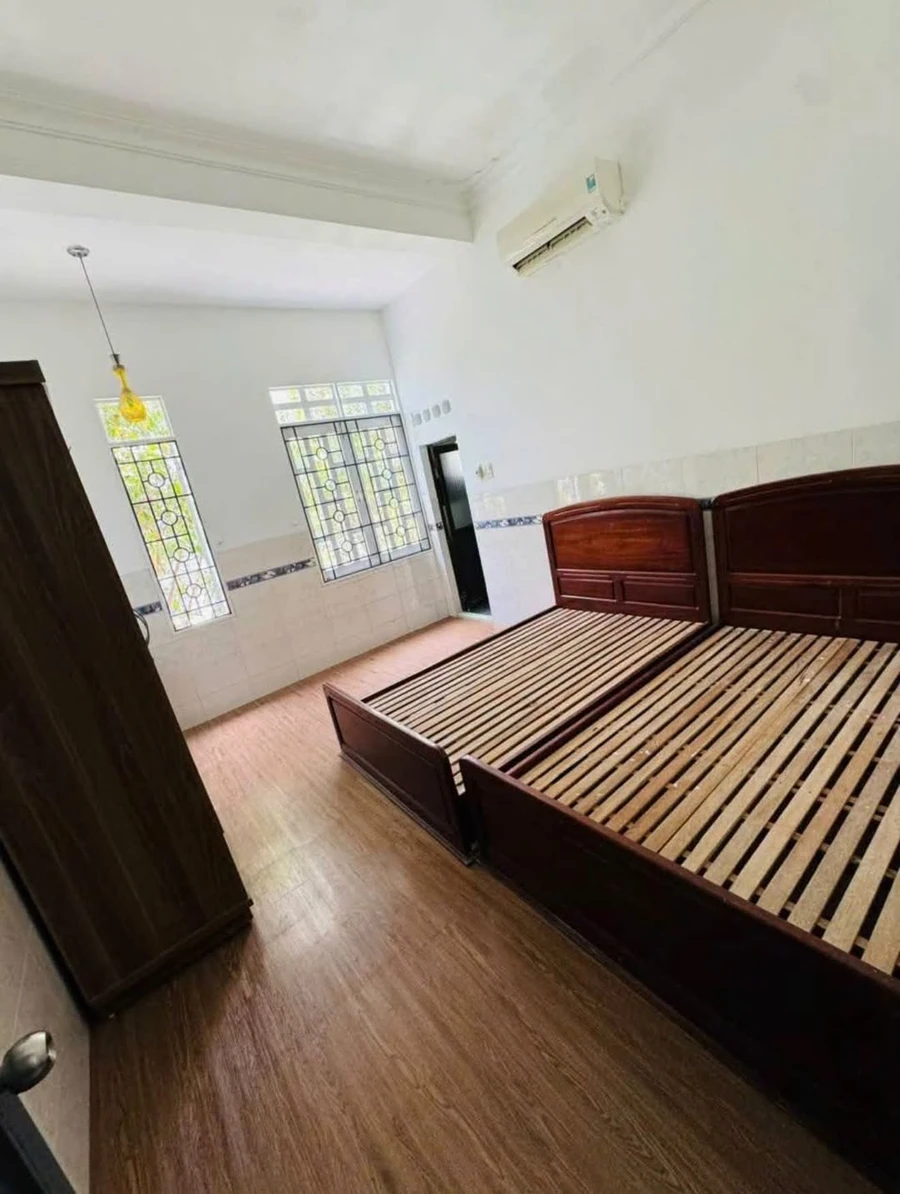 Bán nhà 4 tầng mặt tiền Xuân Thủy, 76m², Quy Nhơn 8.35 tỷ - Ảnh 1