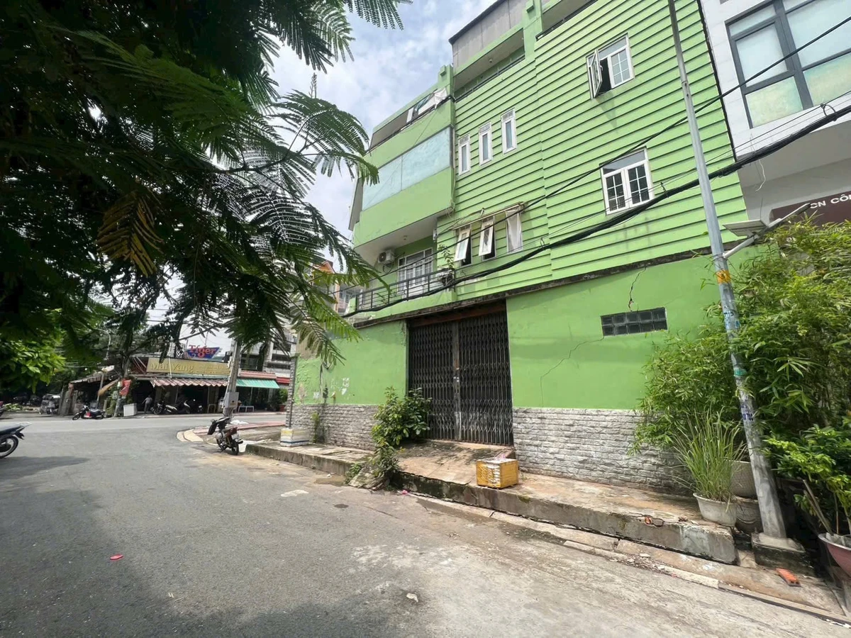 Bán nhà góc 2 mặt tiền Chợ Lớn 119m² 3 lầu Quận 6 - Ảnh thu nhỏ 3