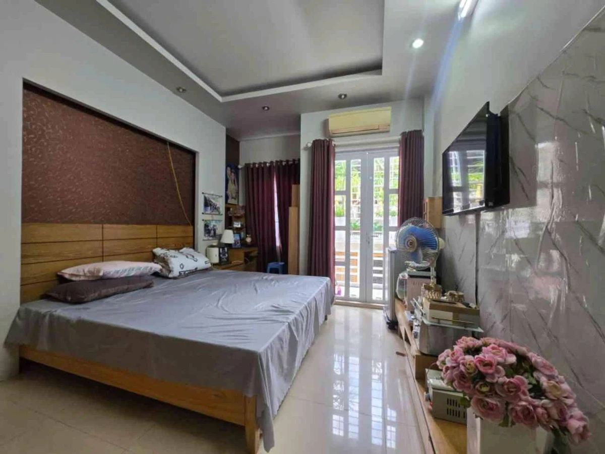 Bán nhà 4 tầng 4 PN 50m² Trần Quang Khải, giá 4 tỷ 50 - Ảnh thu nhỏ 2