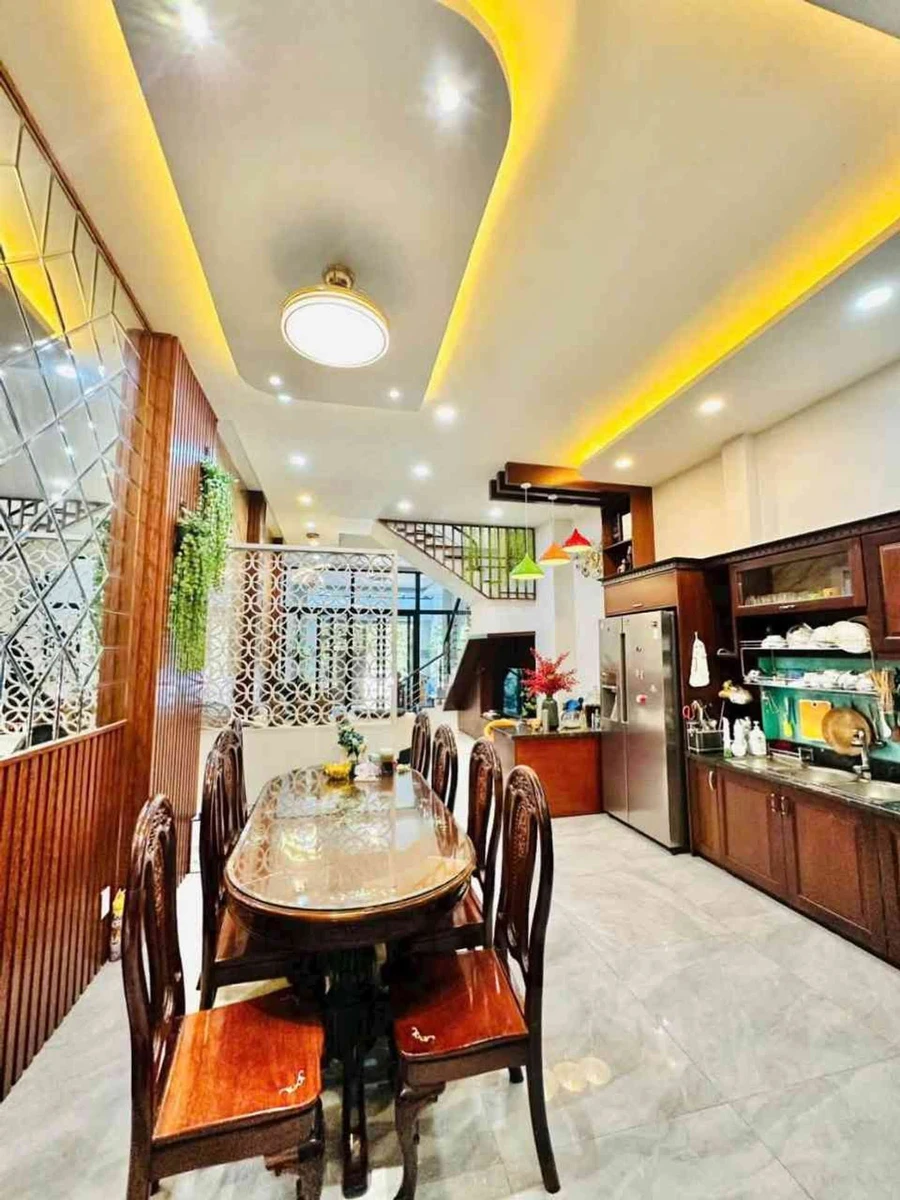 Bán nhà 5PN, 81m² view công viên Vạn Phúc 17 tỷ - Ảnh 1