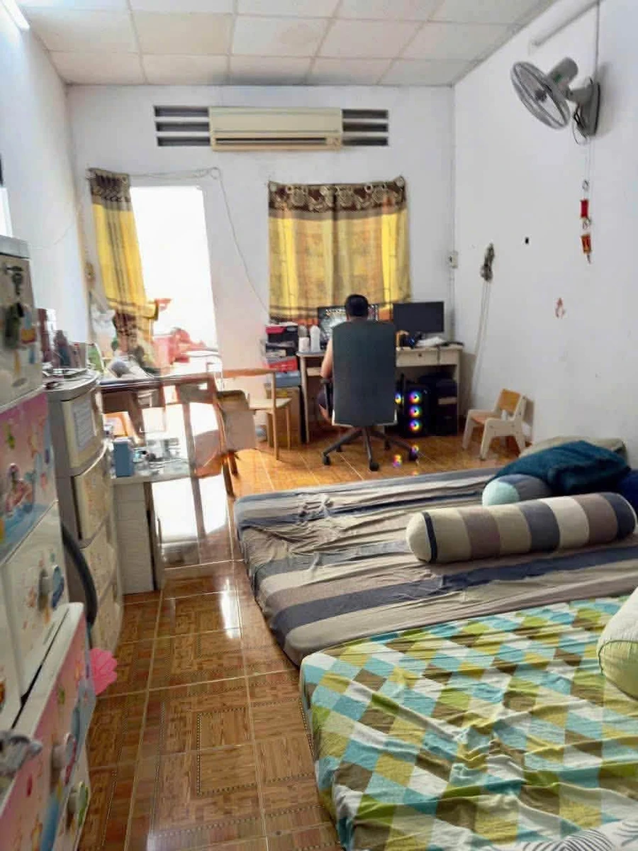 Bán nhà cũ 2 tầng 45m², 2 phòng ngủ, hẻm xe hơi đường Bùi Đình Túy, Bình Thạnh - Ảnh thu nhỏ 4