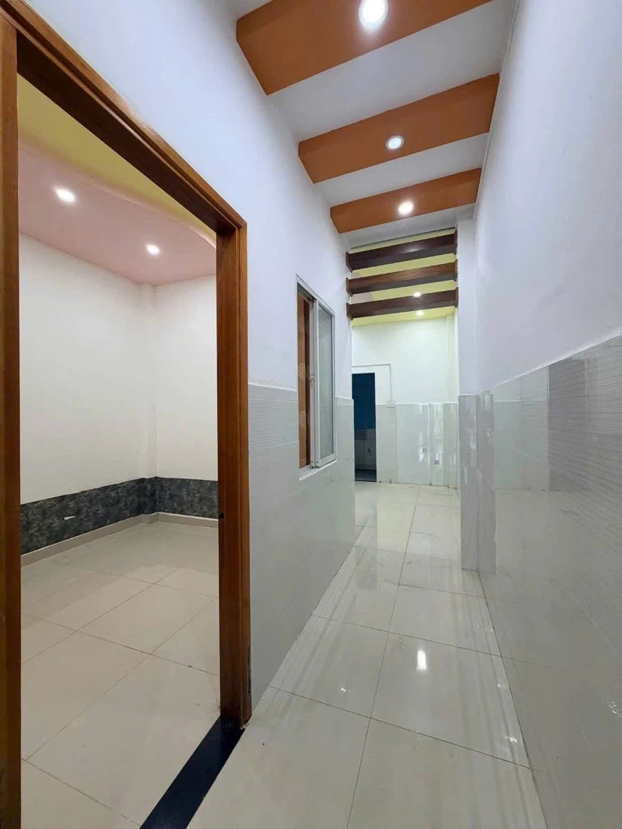 Bán nhà 1 trệt 1 lầu hoàn công 91.6m² Long An - 1 tỷ 880 triệu - Ảnh thu nhỏ 2