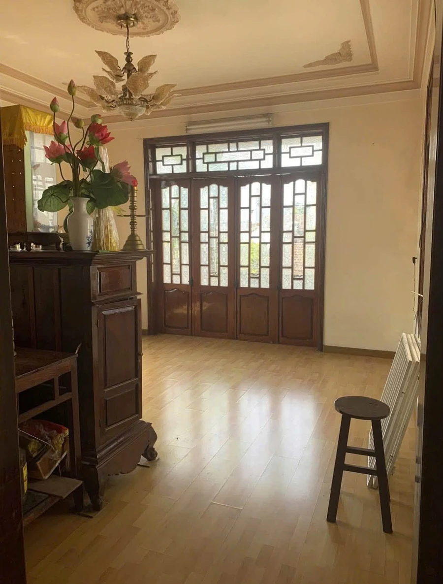 Bán biệt thự 2 tầng 206m2 mặt tiền Hùng Vương Q5 - Ảnh thu nhỏ 3
