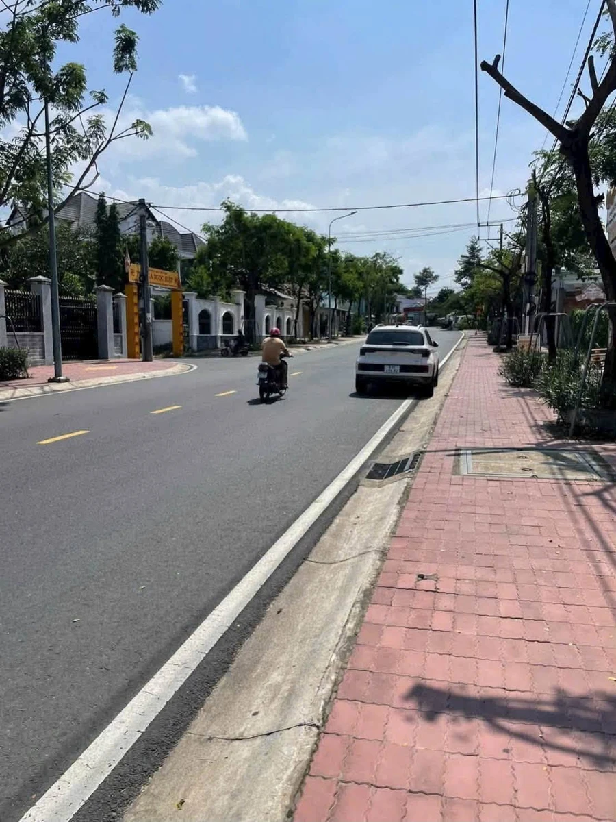 Bán đất Tương Bình Hiệp 160m² mặt tiền Bùi Ngọc Thu 10 tỷ - Ảnh thu nhỏ 2