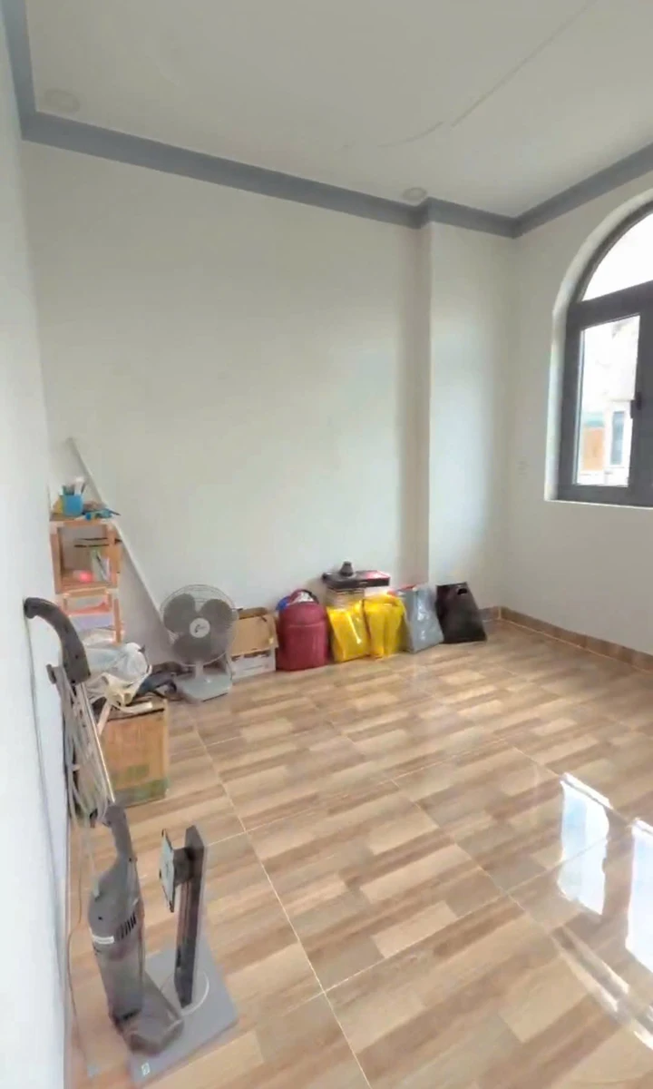 Bán nhà 1 trệt 1 lầu 60m2 gần chợ Phú Phong, Thuận An 3.4 tỷ - Ảnh thu nhỏ 5