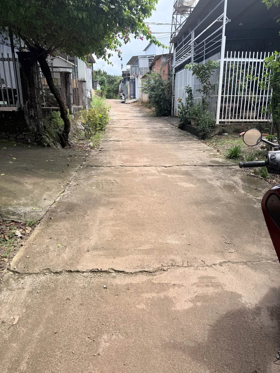 Bán lô đất 60m2 gần chợ Hòa Phú 635 triệu Bình Chánh - Ảnh thu nhỏ 2