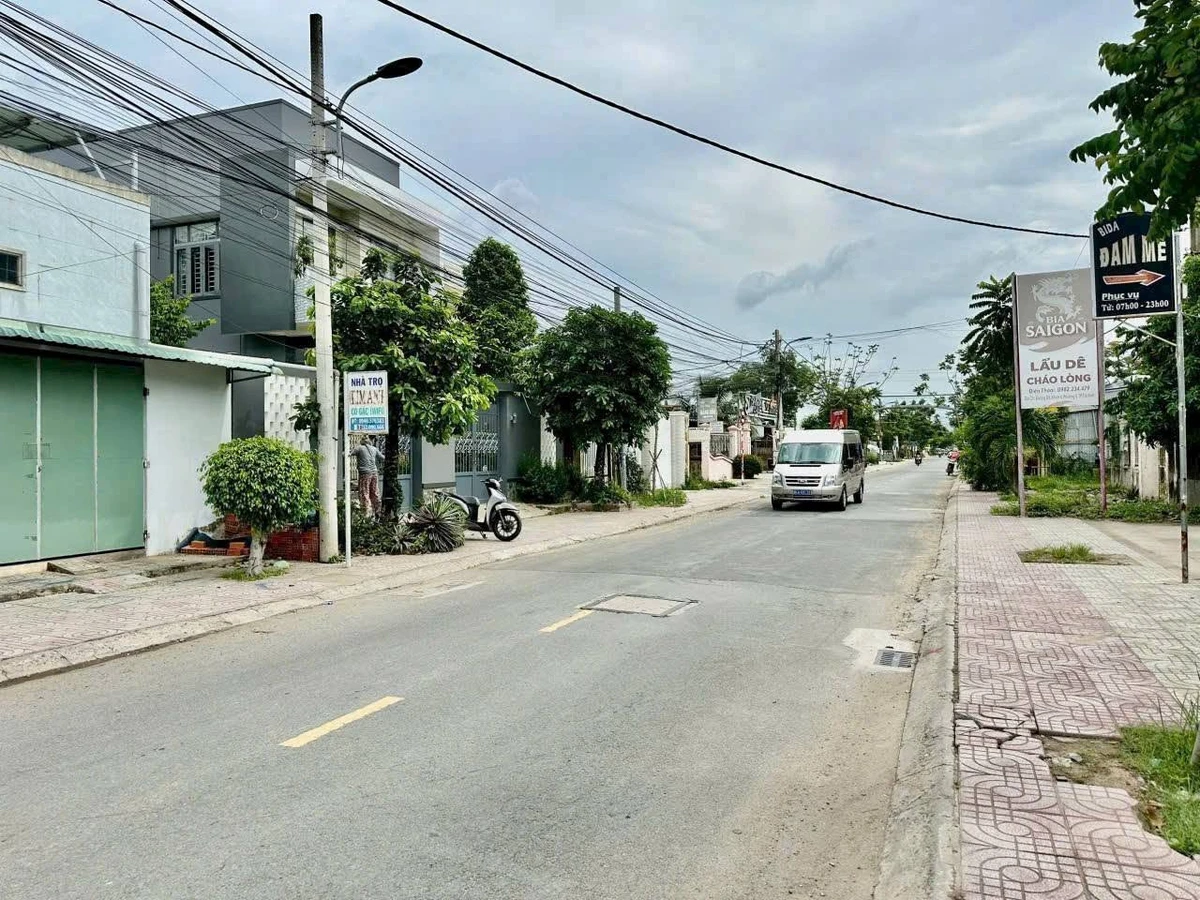 Bán nhà 3PN Trà Vinh, 120m², 1 tỷ 300 triệu - Ảnh thu nhỏ 4