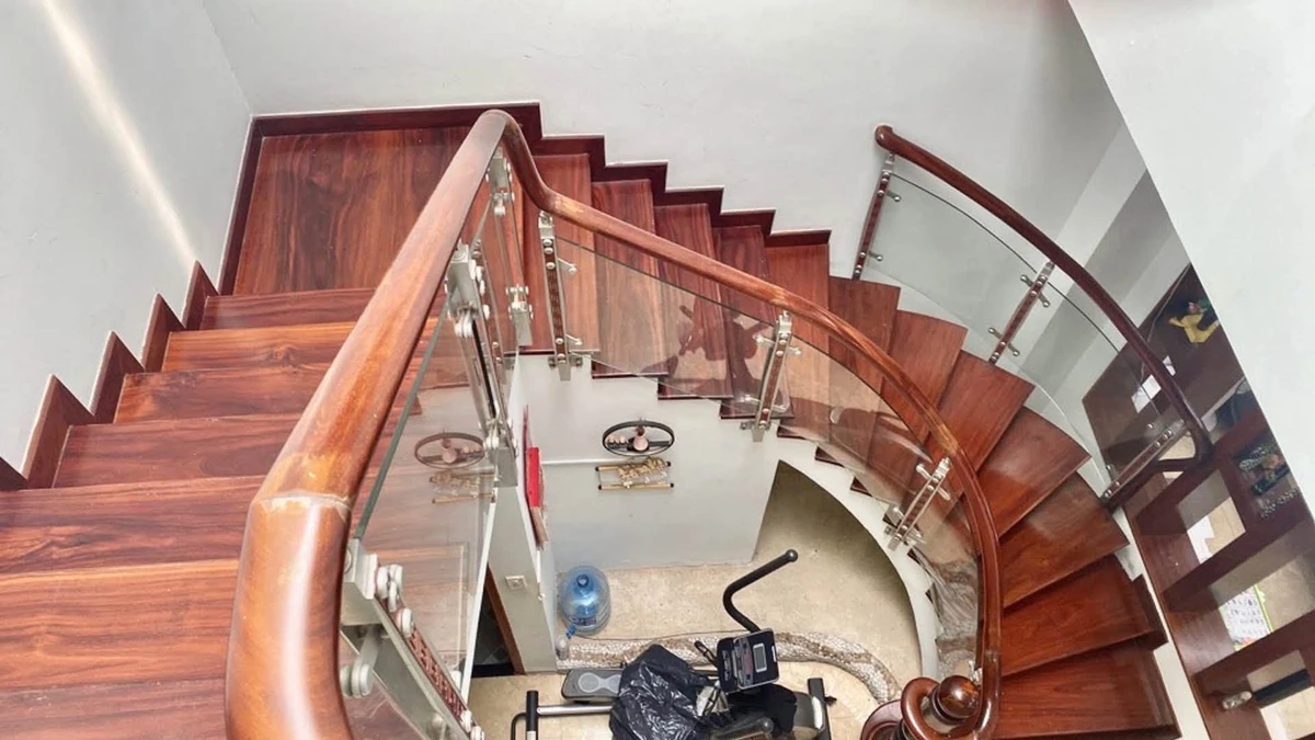 Bán biệt thự 8x19, 3 tầng có sân vườn đường Võ Thành Trang, P. Bảy Hiền, Tân Bình - Ảnh thu nhỏ 5