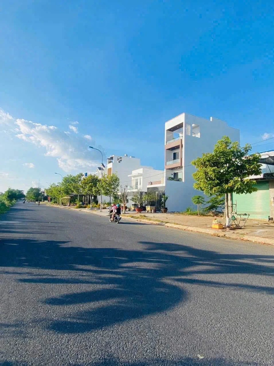 Bán nhà 1 trệt 3 lầu 270m² Cần Thơ, 7,2 tỷ - Ảnh 1