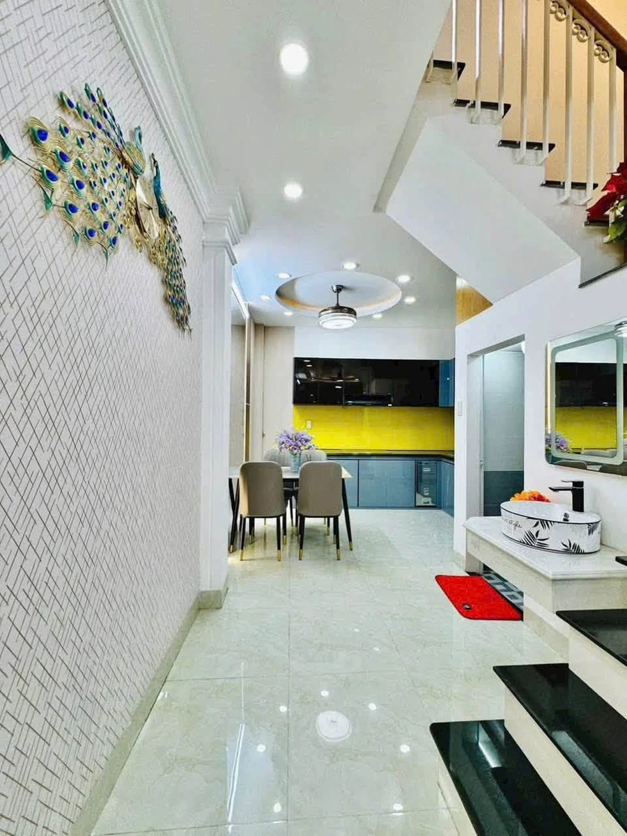 Cho thuê nhà hẻm 3 lầu, 3 PN 40m² Gò Vấp 17 triệu/tháng - Ảnh thu nhỏ 2