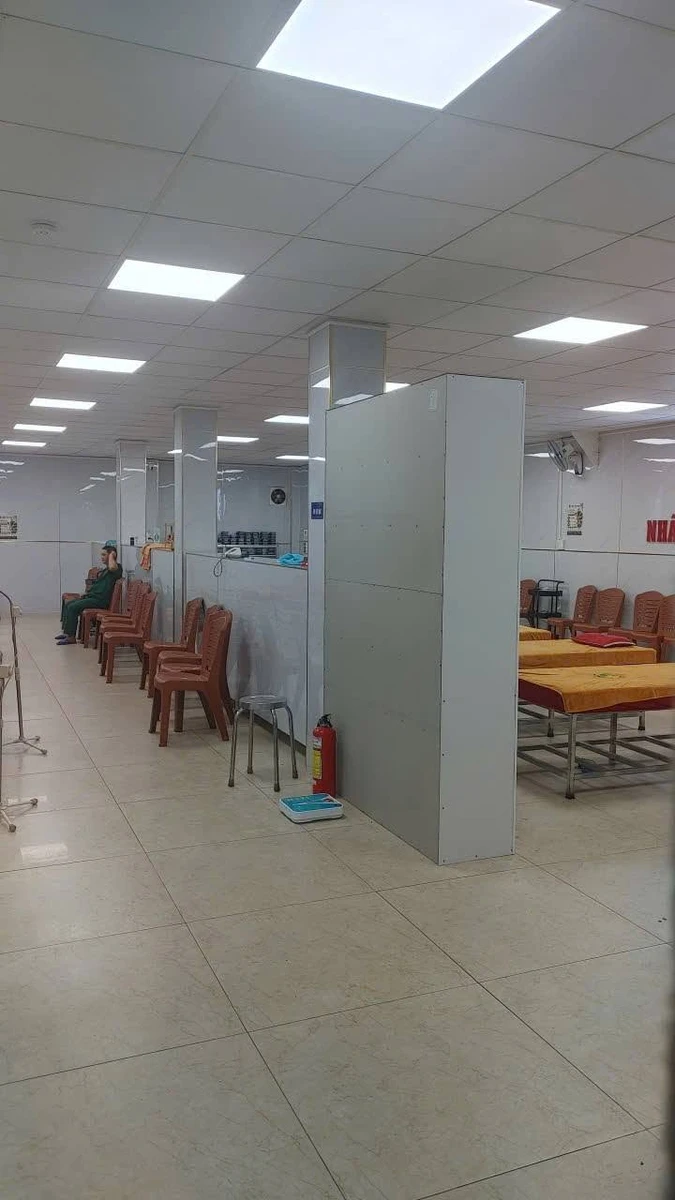 Cho thuê nhà mặt tiền 217m² Thái Phiên, Q.11 - Ảnh thu nhỏ 3
