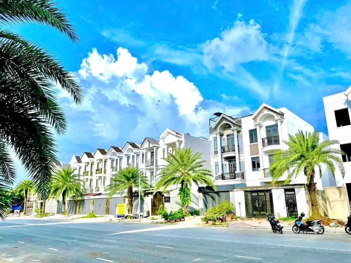 Nhà phố Centana 100m2, 4PN, 5WC - 7,5 tỷ - Ảnh thu nhỏ 3