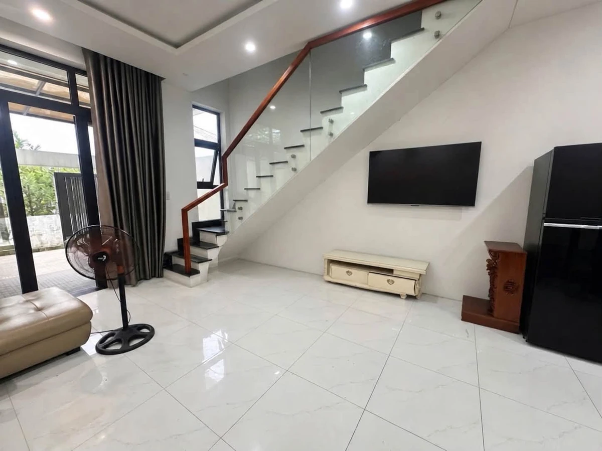 Nhà 2,5 tầng 130m2 - 3 phòng ngủ, giá 2,45 tỷ, Huế - Ảnh thu nhỏ 2