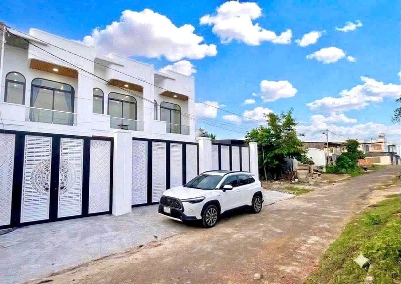 Bán nhà 1 lầu 92m2 3 phòng ngủ Buôn Ma Thuột 2.68 tỷ