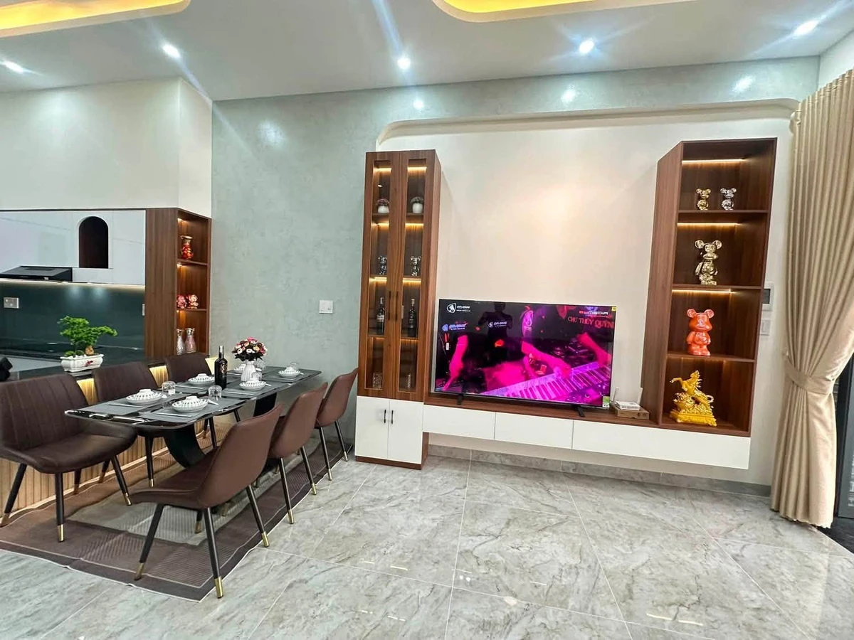 Bán nhà 2 tầng 120m² Quang Trung 2 tỷ 9 - Ảnh thu nhỏ 4