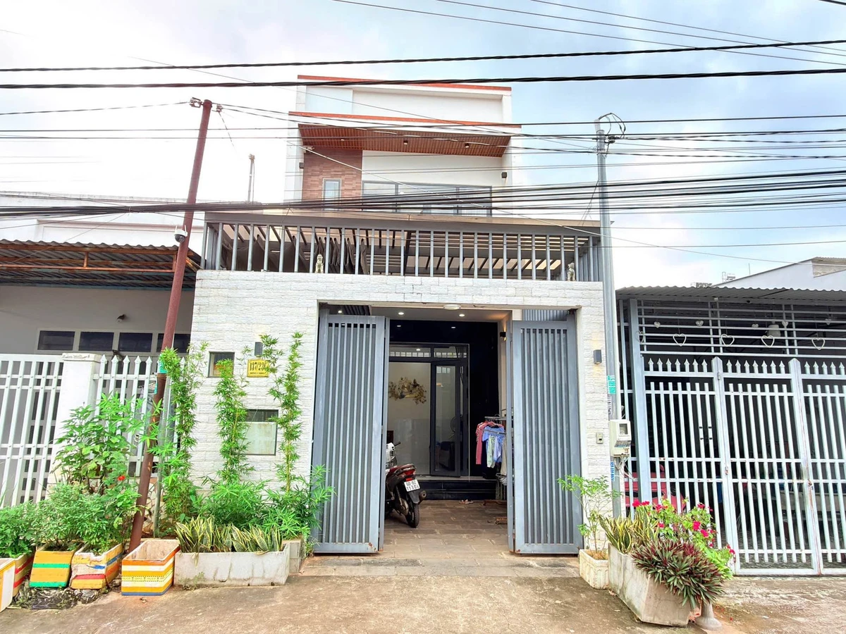 Bán nhà 3PN 142m² Phường Long Khánh 2,65 tỷ - Ảnh 1