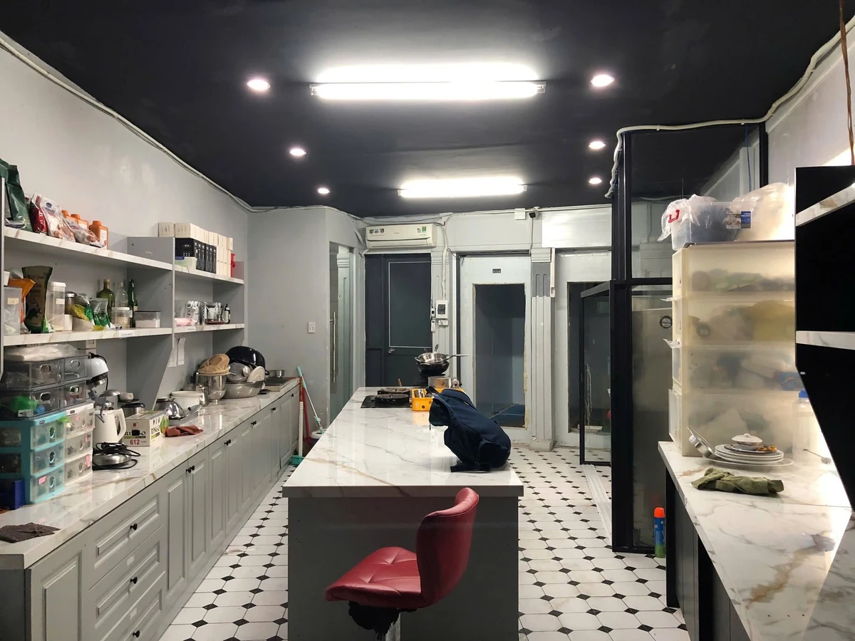 Cho thuê mặt bằng 150m2 CMT8 gần Ngã 6 Chùa Bà 28 triệu/tháng - Ảnh thu nhỏ 3