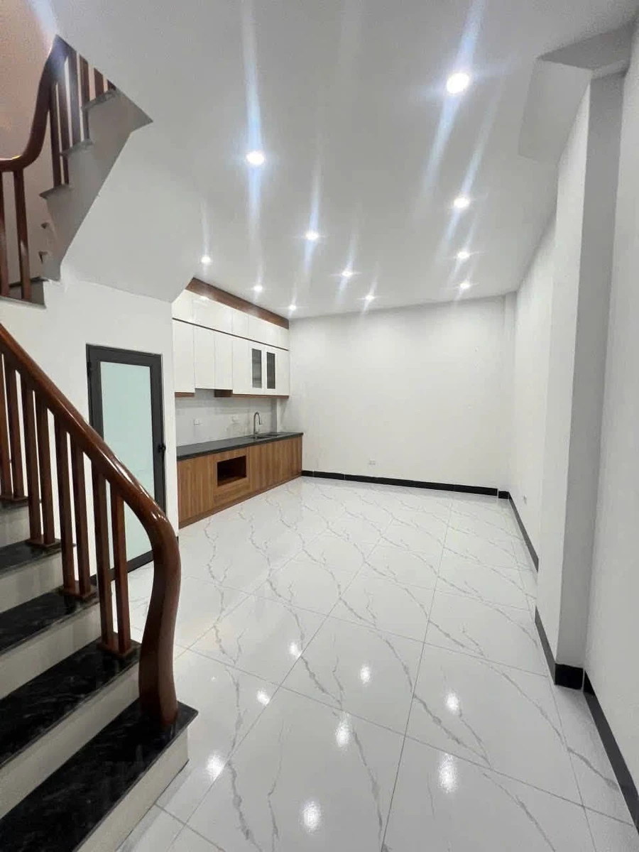 Nhà bán 3 tầng 46,3m² Nhân Trạch 2 hơn 4 tỷ - Ảnh thu nhỏ 2