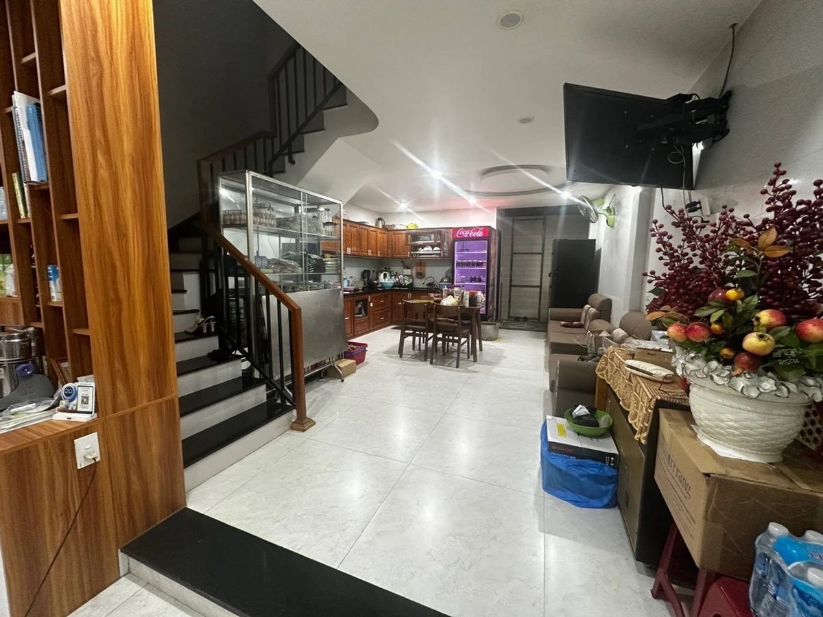 Bán nhà 3 tầng 70m2, 2PN gần biển đường Trần Cao Vân - Ảnh thu nhỏ 5
