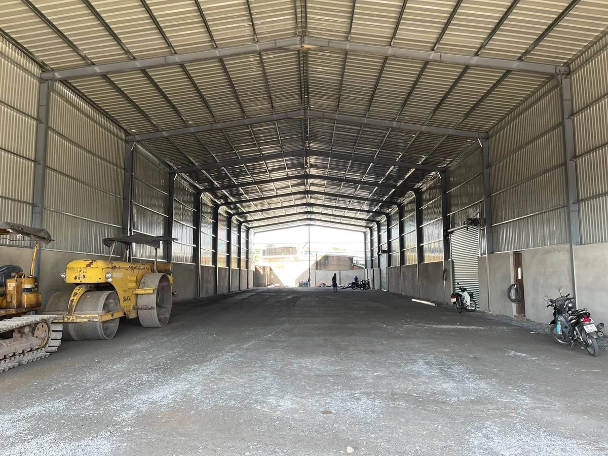 Cho thuê nhà xưởng 900m² mới Thuận An Bình Dương - Ảnh 1