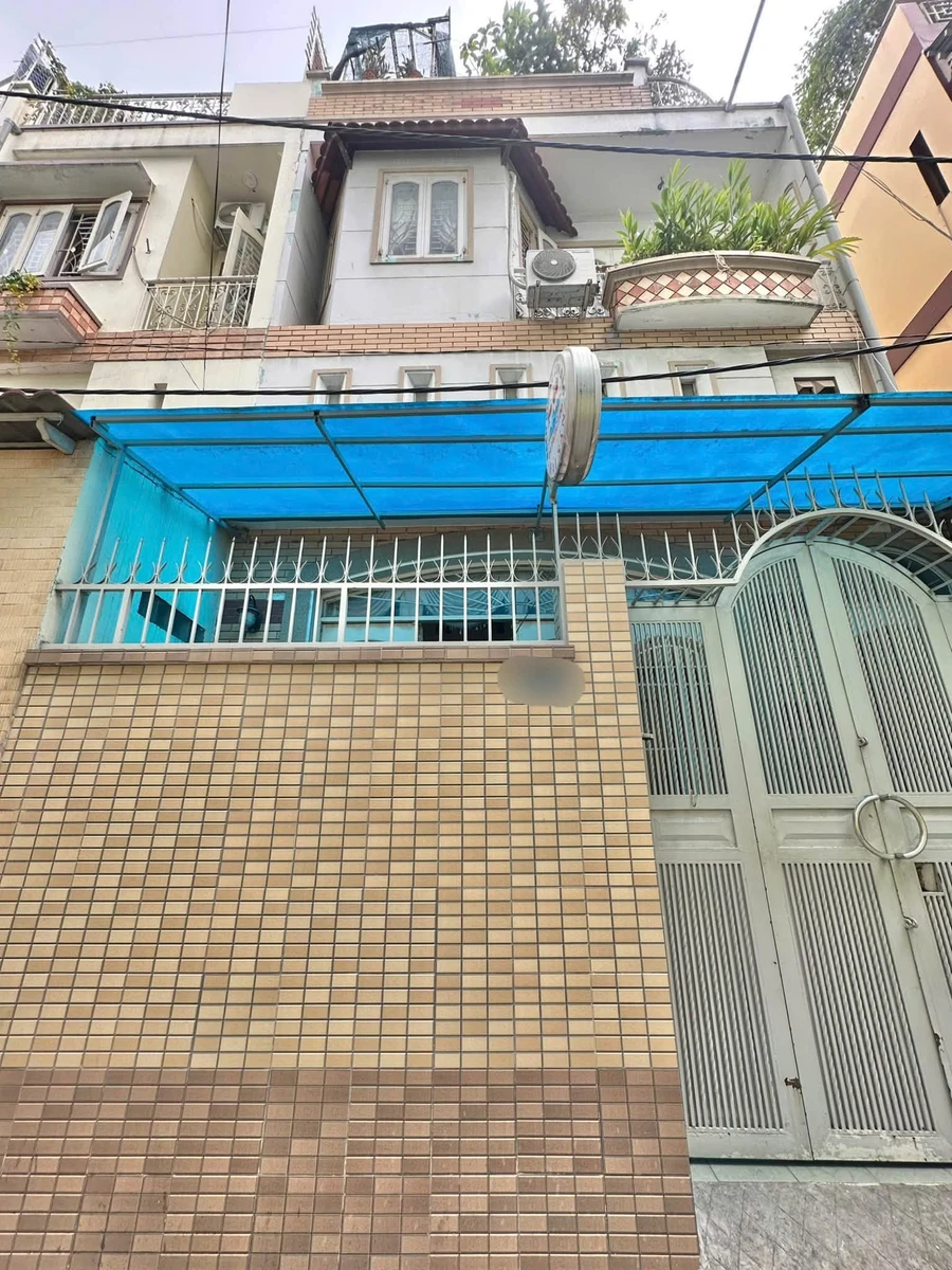 Bán nhà hẻm xe hơi 70m2, 6PN, 4WC ở Trần Bình Trọng, Quận 5 - Ảnh 1