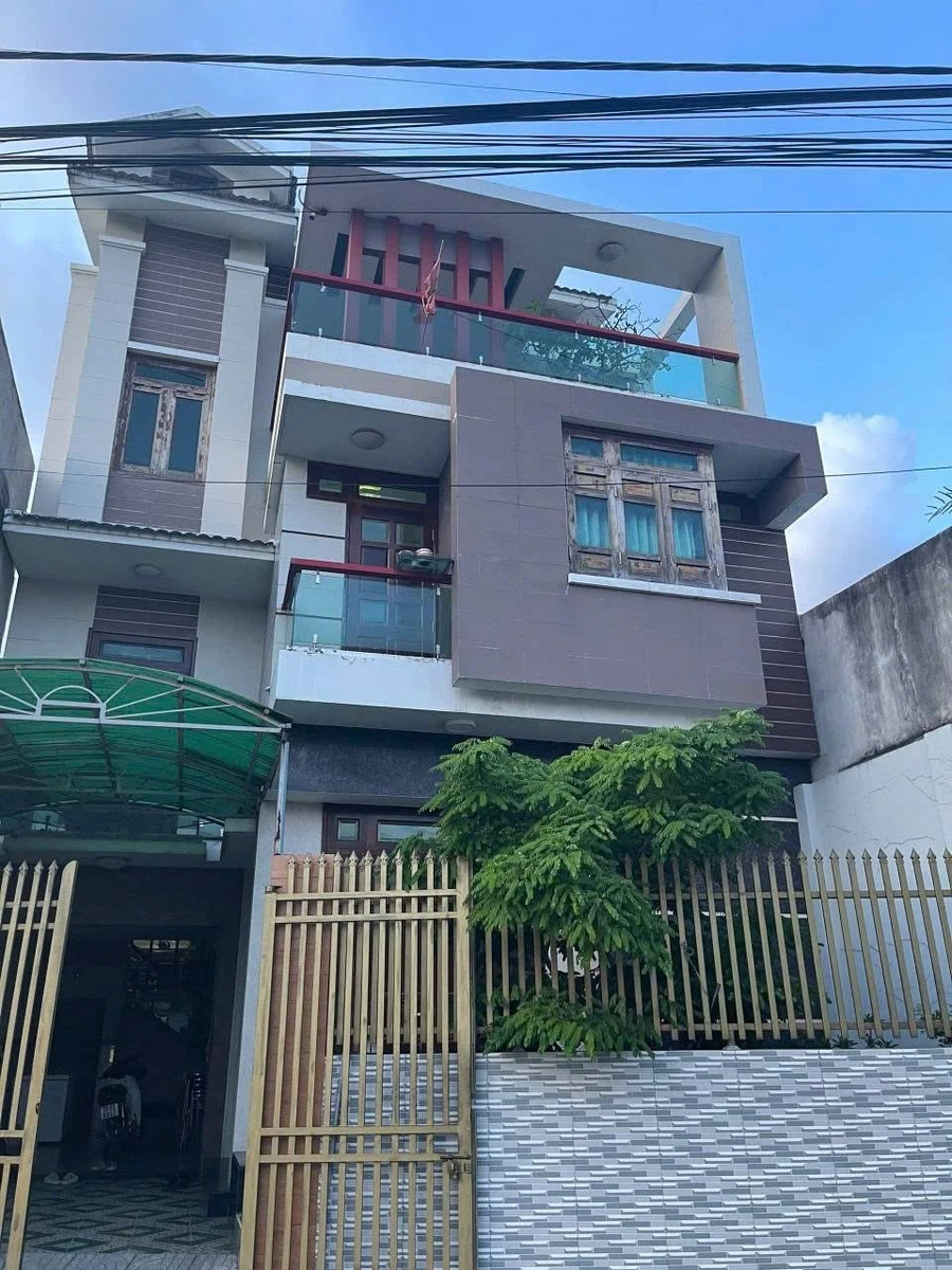 Bán nhà gần biển Phước Tỉnh BRVT 180m2, 8.3 tỷ - Ảnh thu nhỏ 2