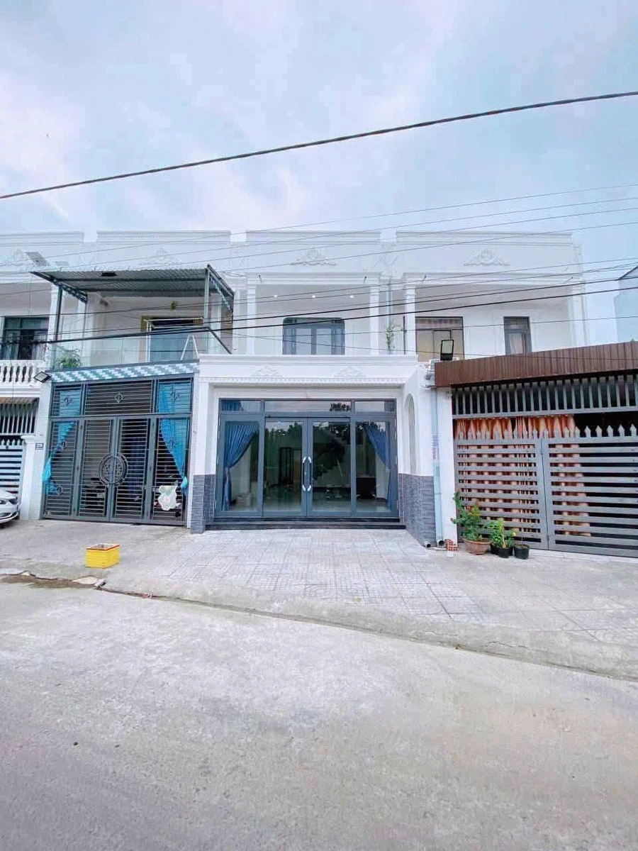 Bán nhà mặt tiền Nguyễn Huy Tưởng, 85m², Rạch Giá, 2.5 tỷ - Ảnh 1